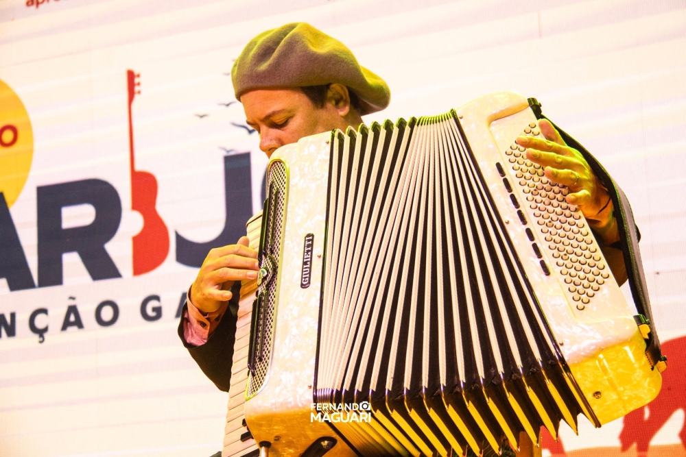 Nove composições se apresentam na primeira noite da Fase Geral do 38º Carijo da Canção Gaúcha
